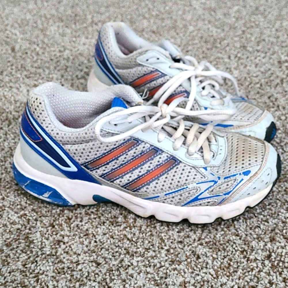 Adidas Boys Gym Shoes